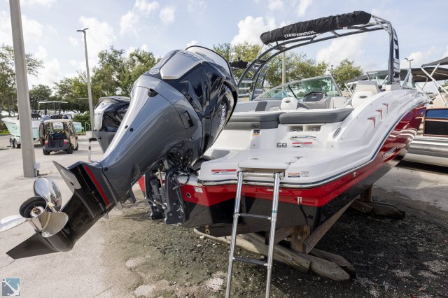 New 2025 Chaparral  Boat for sale